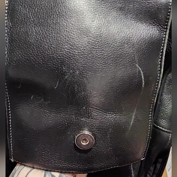 Leather backpack, multiple pockets - Picture 9 of 15